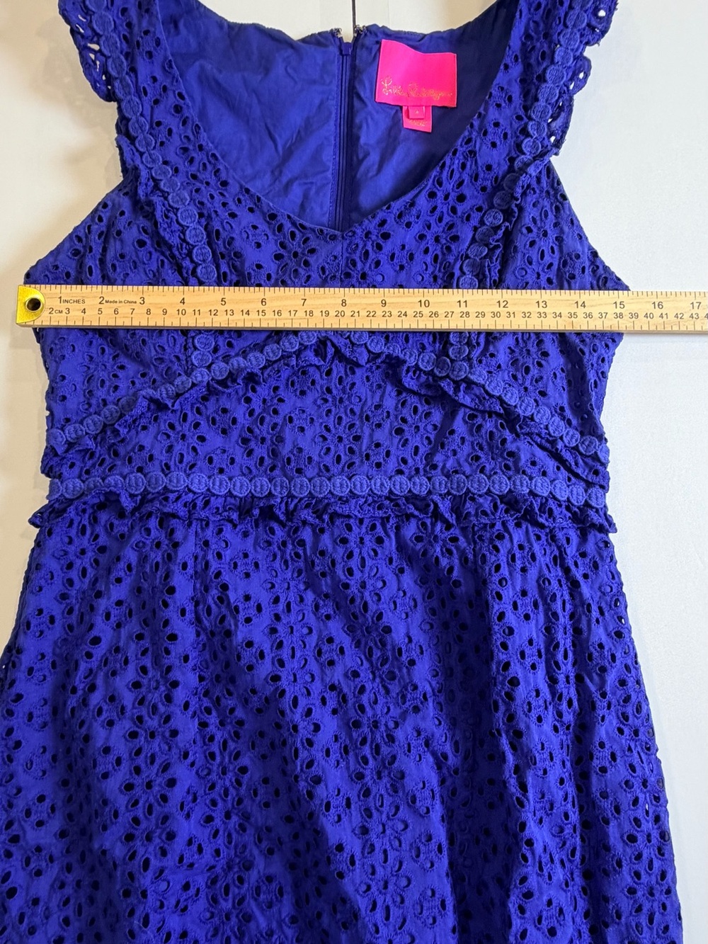 Lilly Pulitzer Kaylee Eyelet Shift Dress Blue Cotton Sleeveless Size 4 - Picture 5 of 7